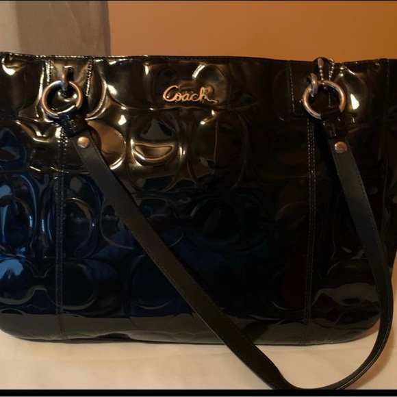Coach shoulder handbag - Picture 1 of 4